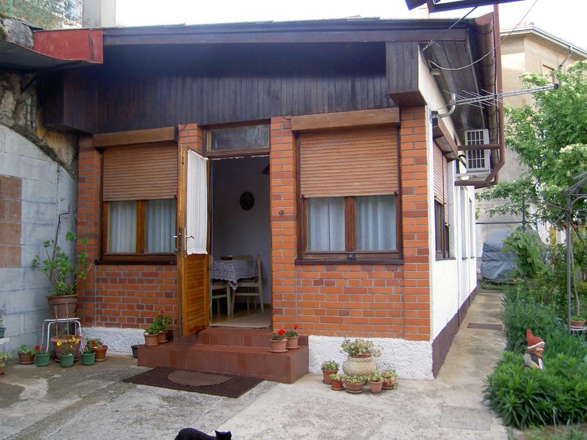 Apartman Thea Apartment โอปาติยา ภายนอก รูปภาพ